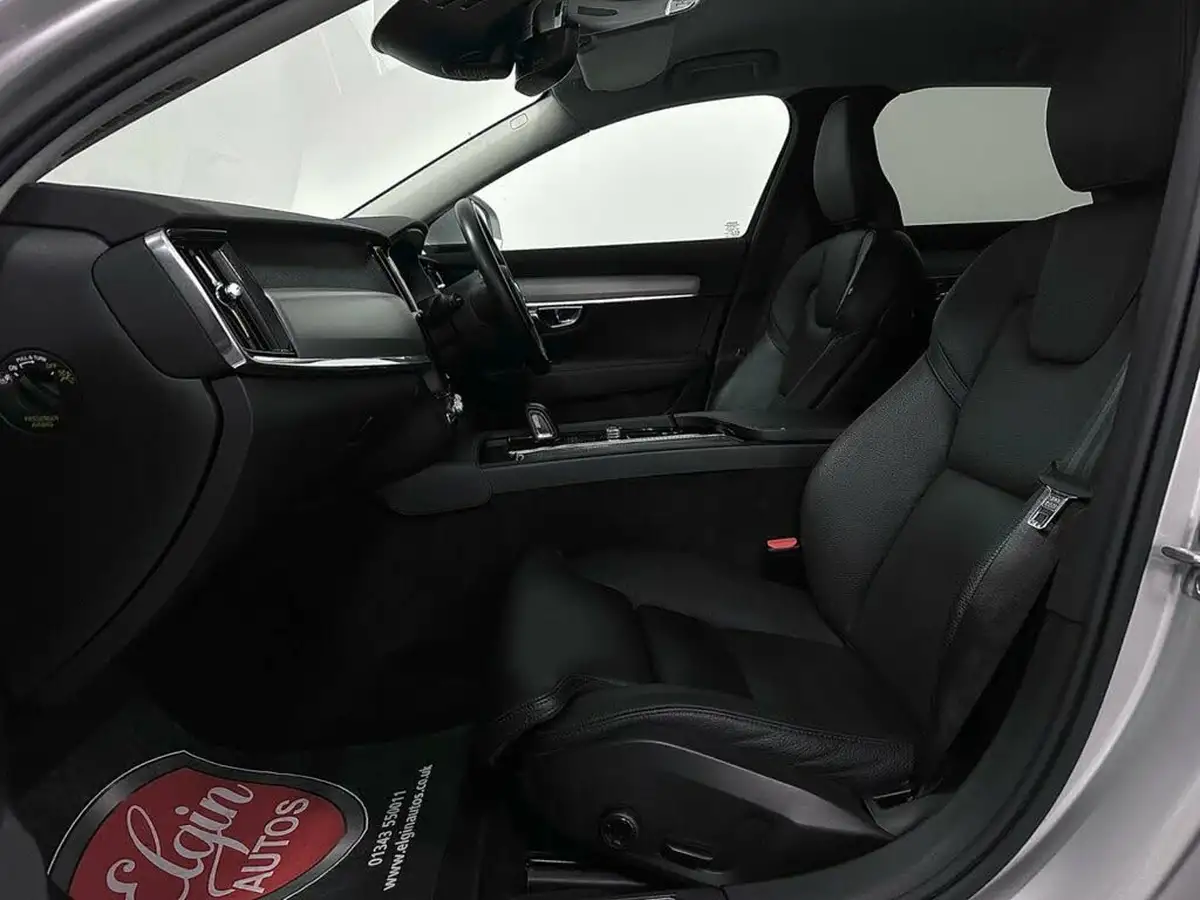 2021-volvo-v90-20-b4-momentum-big-27