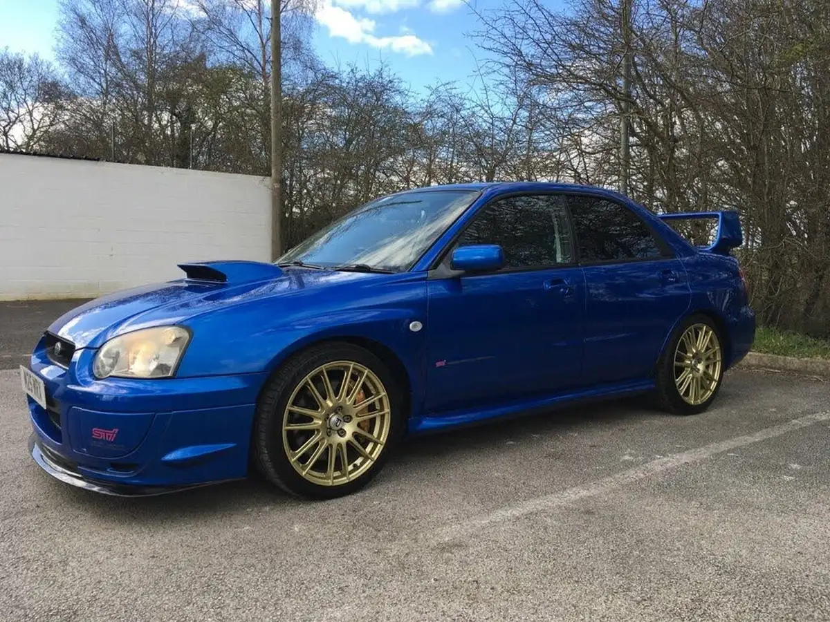2004-subaru-impreza-20-wrx-sti-type-uk-big-9