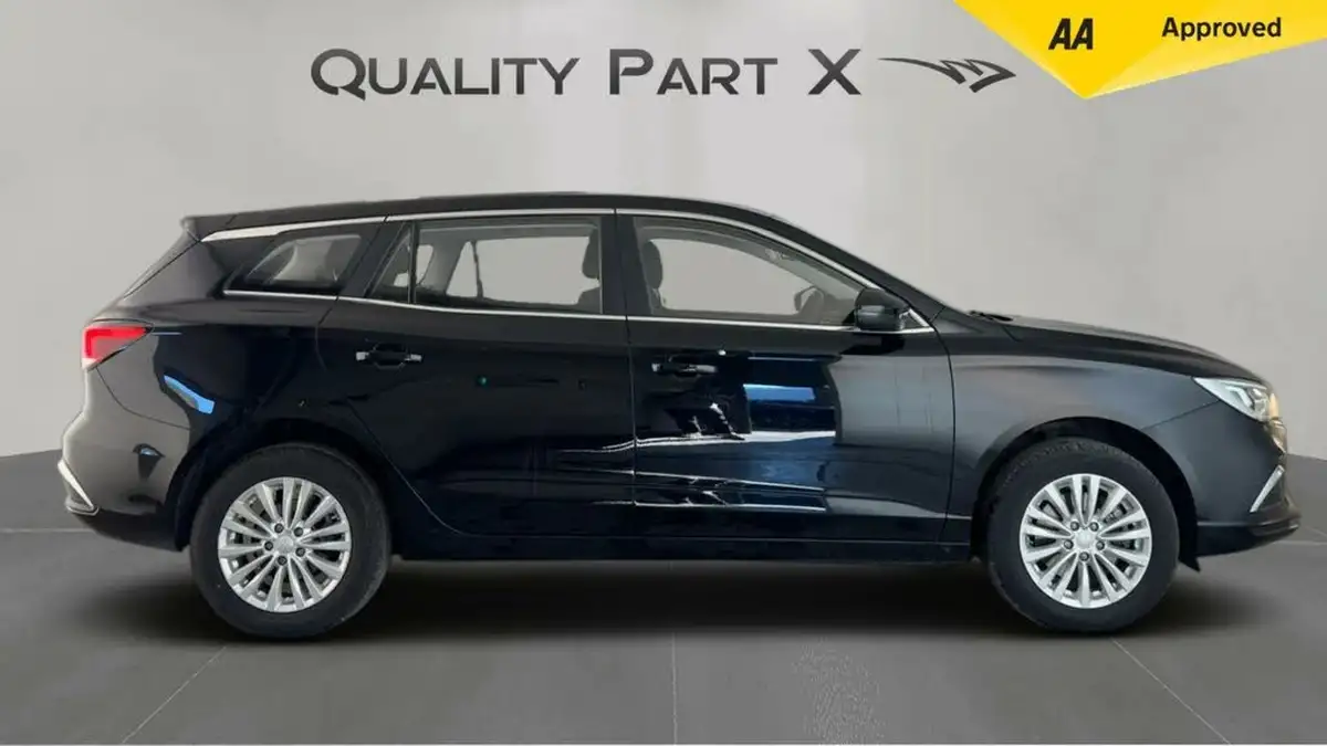 2021-mg-mg5-e-excite-ev-long-range-big-1