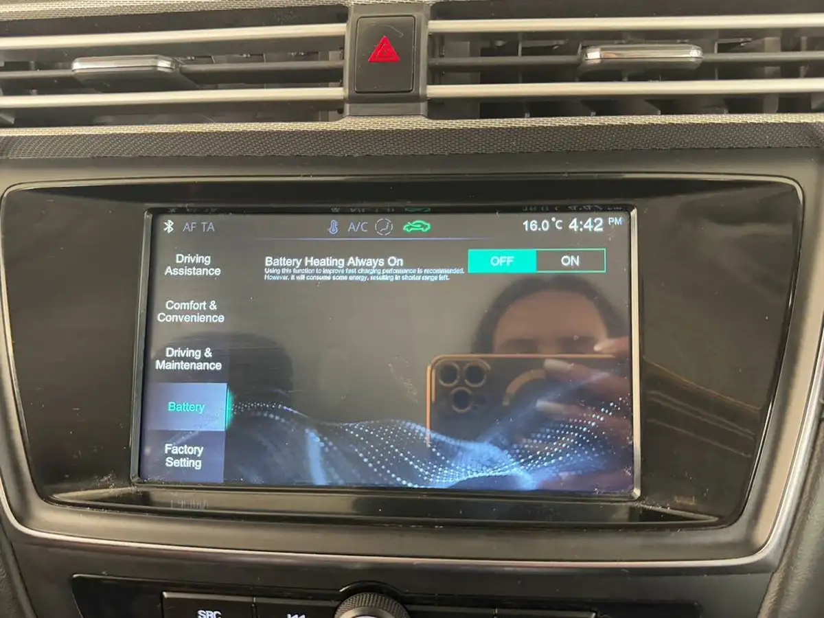 2021-mg-mg5-e-excite-ev-long-range-big-53