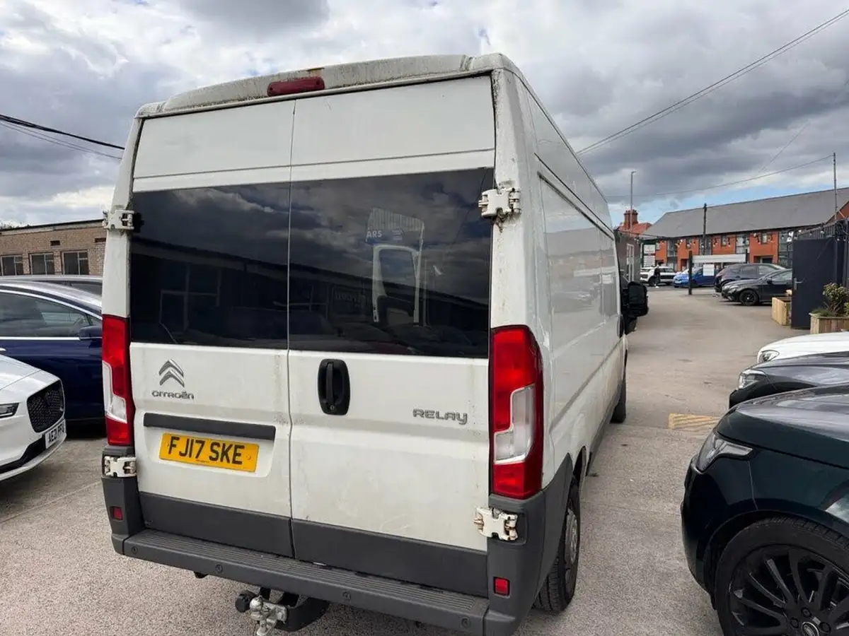 2017-citroen-relay-20bluehdi-35-l3h2-enterprise-130eu6-big-8
