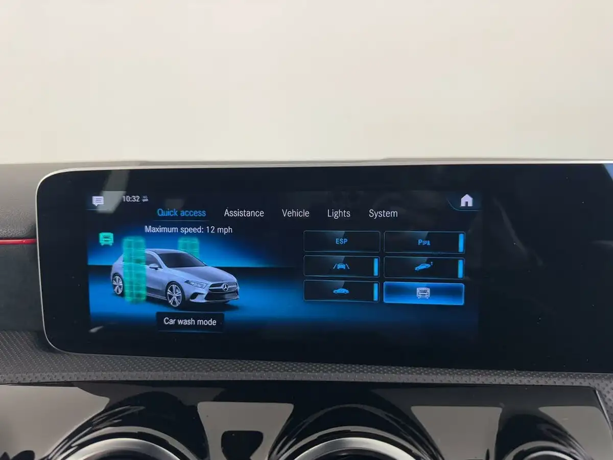 2021-mercedes-benz-a-class-15d-a180d-amg-line-executive-hatchback-5d-7g-dct-big-56