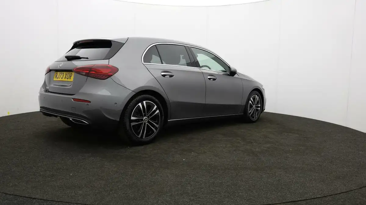 2023-mercedes-benz-a-class-big-6