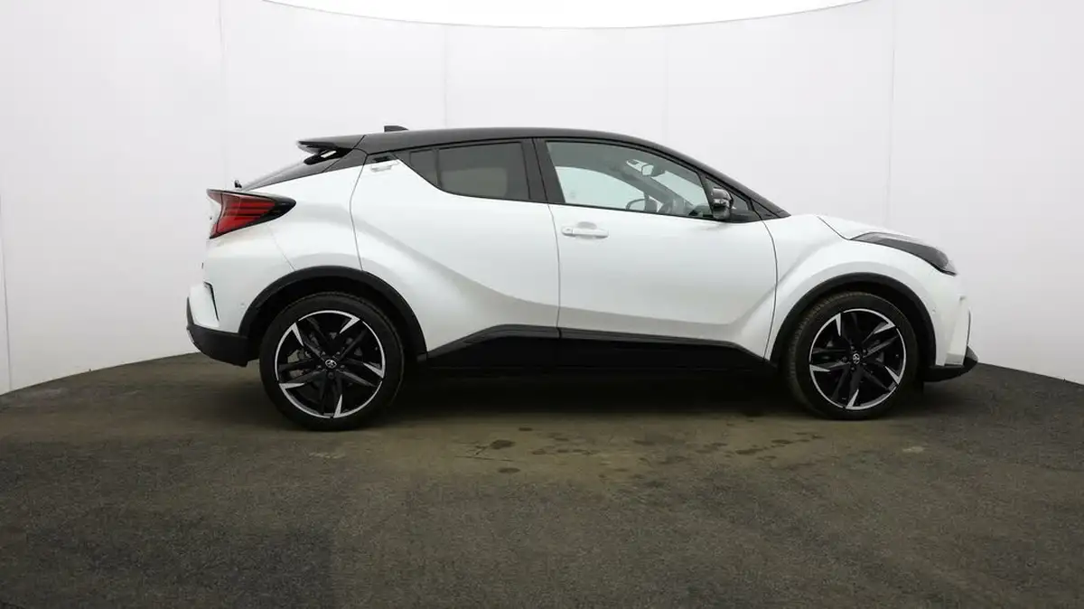 2023-toyota-c-hr-18-vvt-i-gr-sport-big-50