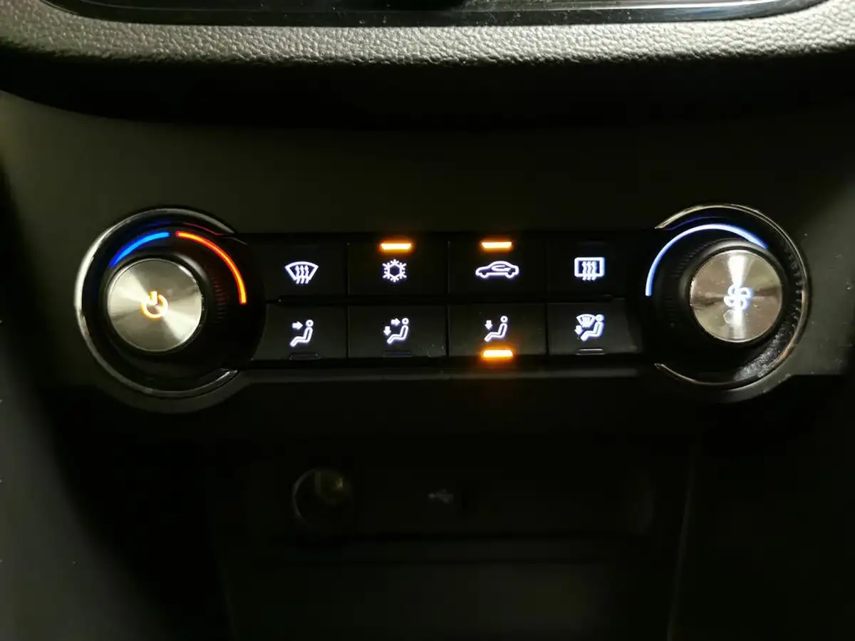 2023-mg-mg3-15-vti-tech-exclusive-nav-big-22