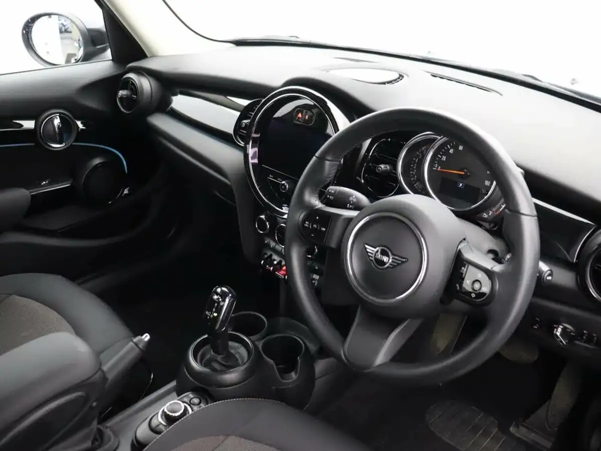 2022-mini-cooper-15-cooper-classic-premium-hatchback-5d-auto-big-6