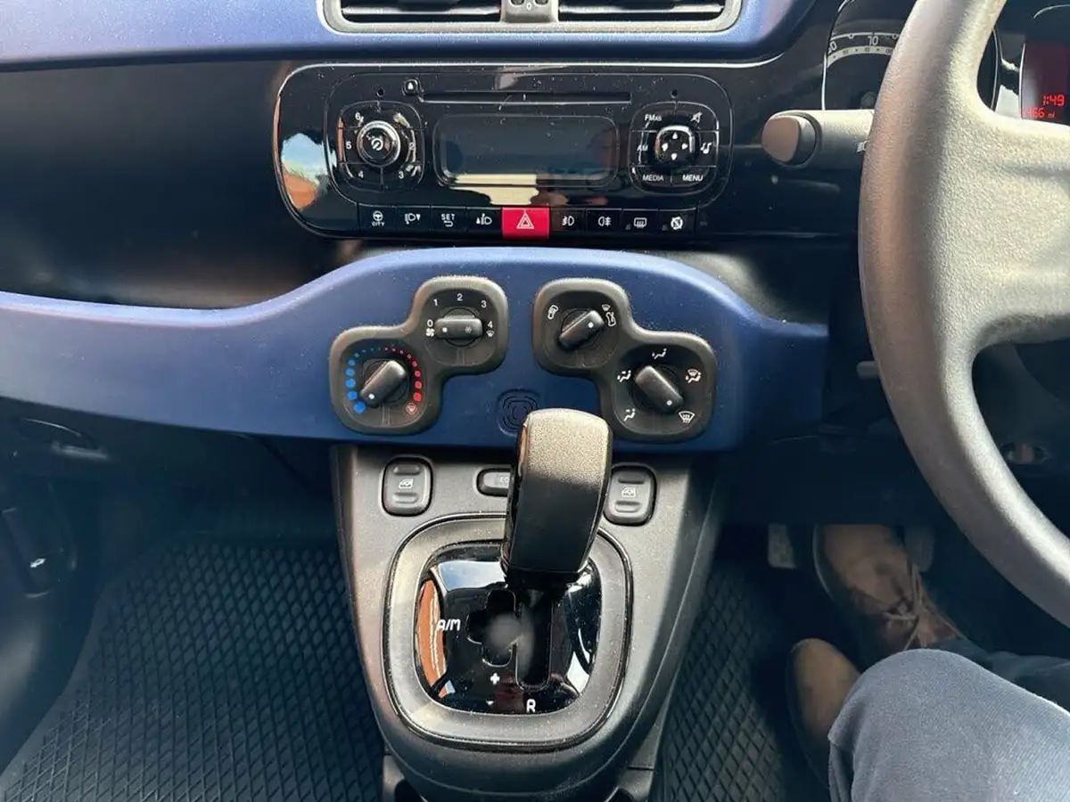 2012-fiat-panda-09-lounge-twinair-ss-dualogic-big-8