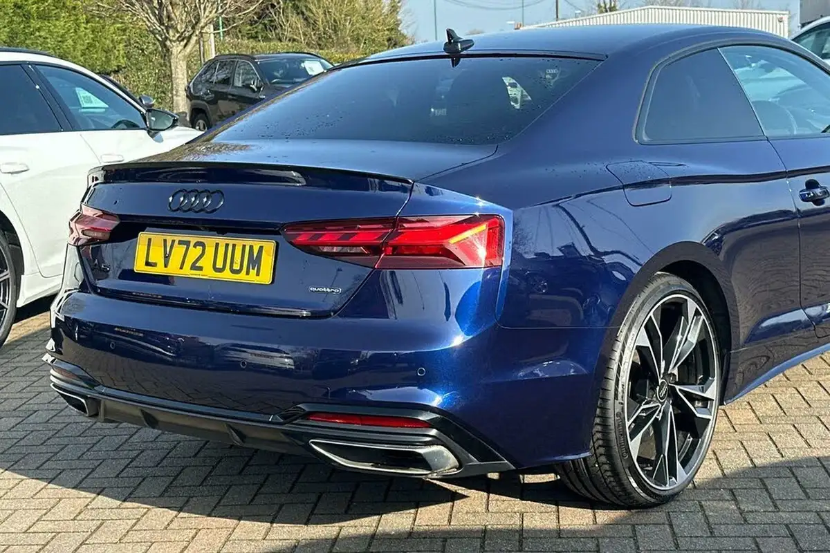 2022-audi-a5-20-45-tfsi-black-edition-coupe-2d-big-16