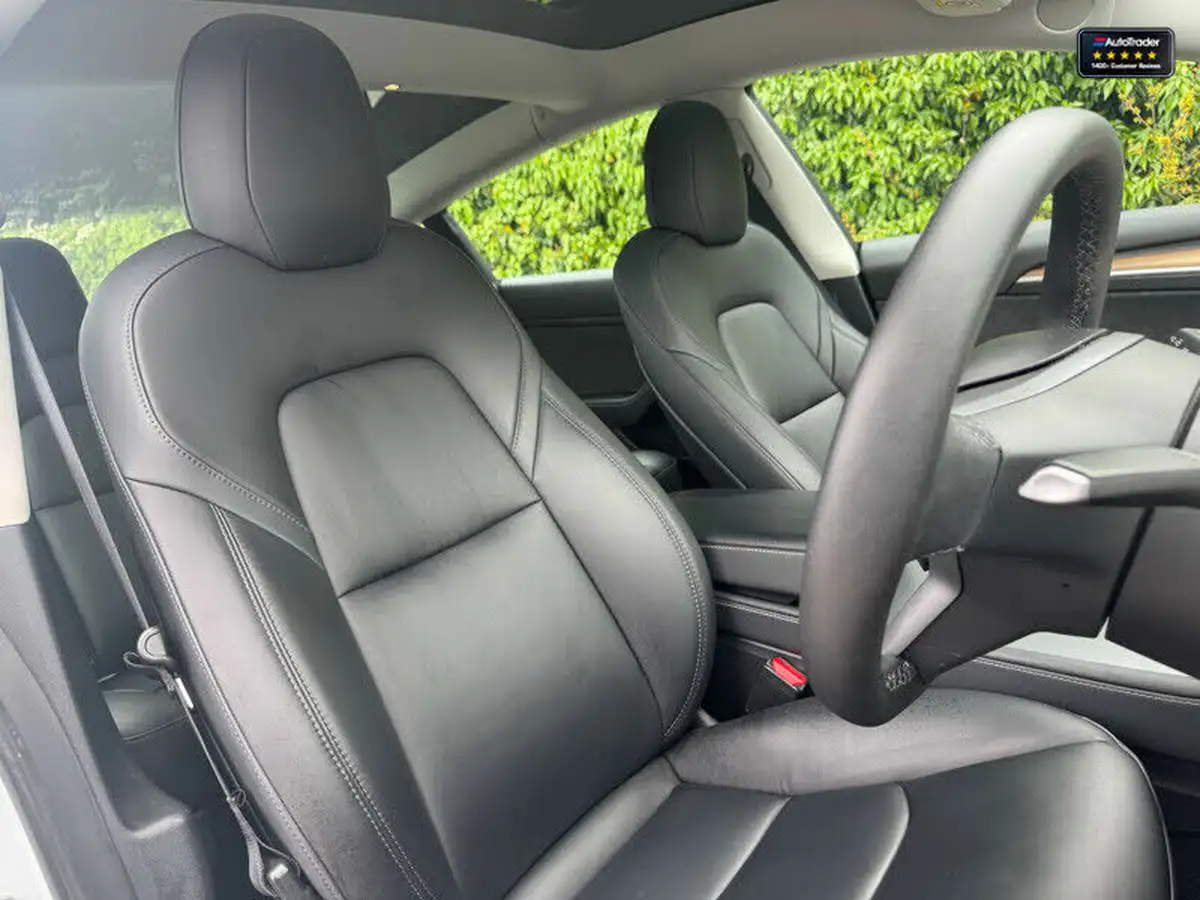 2021-tesla-model-3-e-long-range-awd-big-9