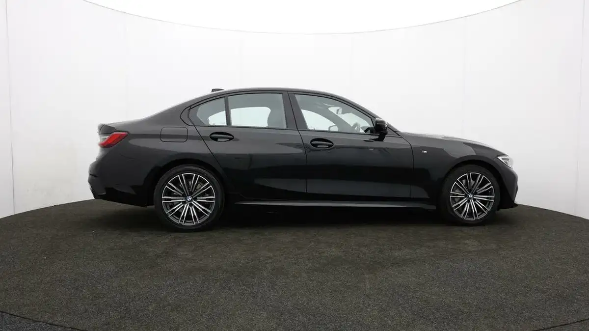 2019-bmw-3-series-20-330e-m-sport-plus-pack-big-41