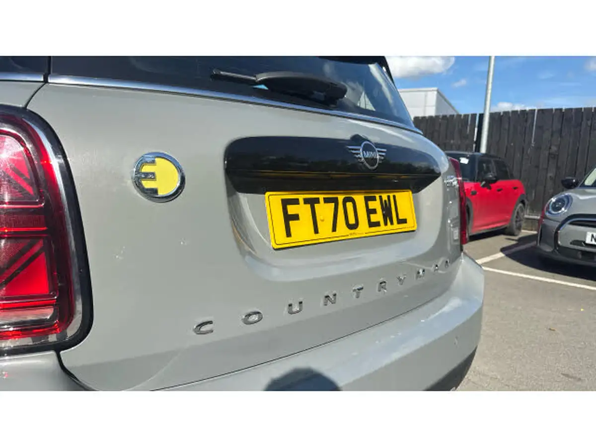 2021-mini-countryman-15-cooper-s-e-phev-classic-big-33