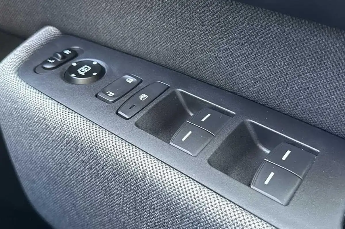 2020-honda-honda-e-e-advance-16in-big-16