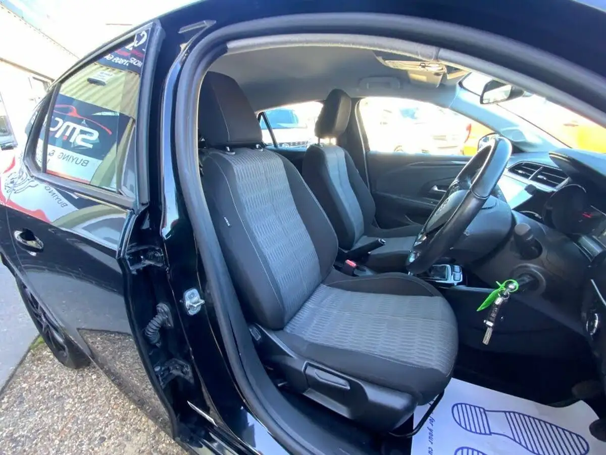 2021-vauxhall-corsa-12i-se-premium-big-15