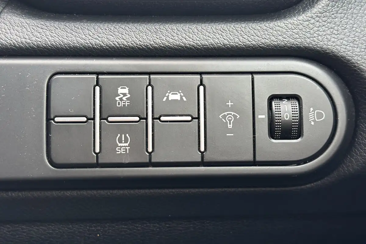 2021-kia-xceed-10-t-gdi-3-big-26