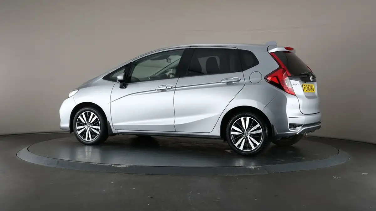 2018-honda-jazz-13-i-vtec-ex-navi-big-75