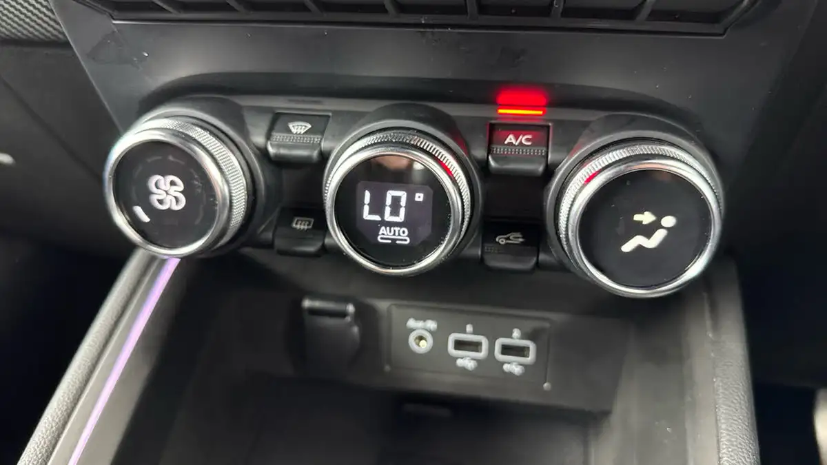2022-renault-clio-10-tce-rs-line-rs-line-big-16