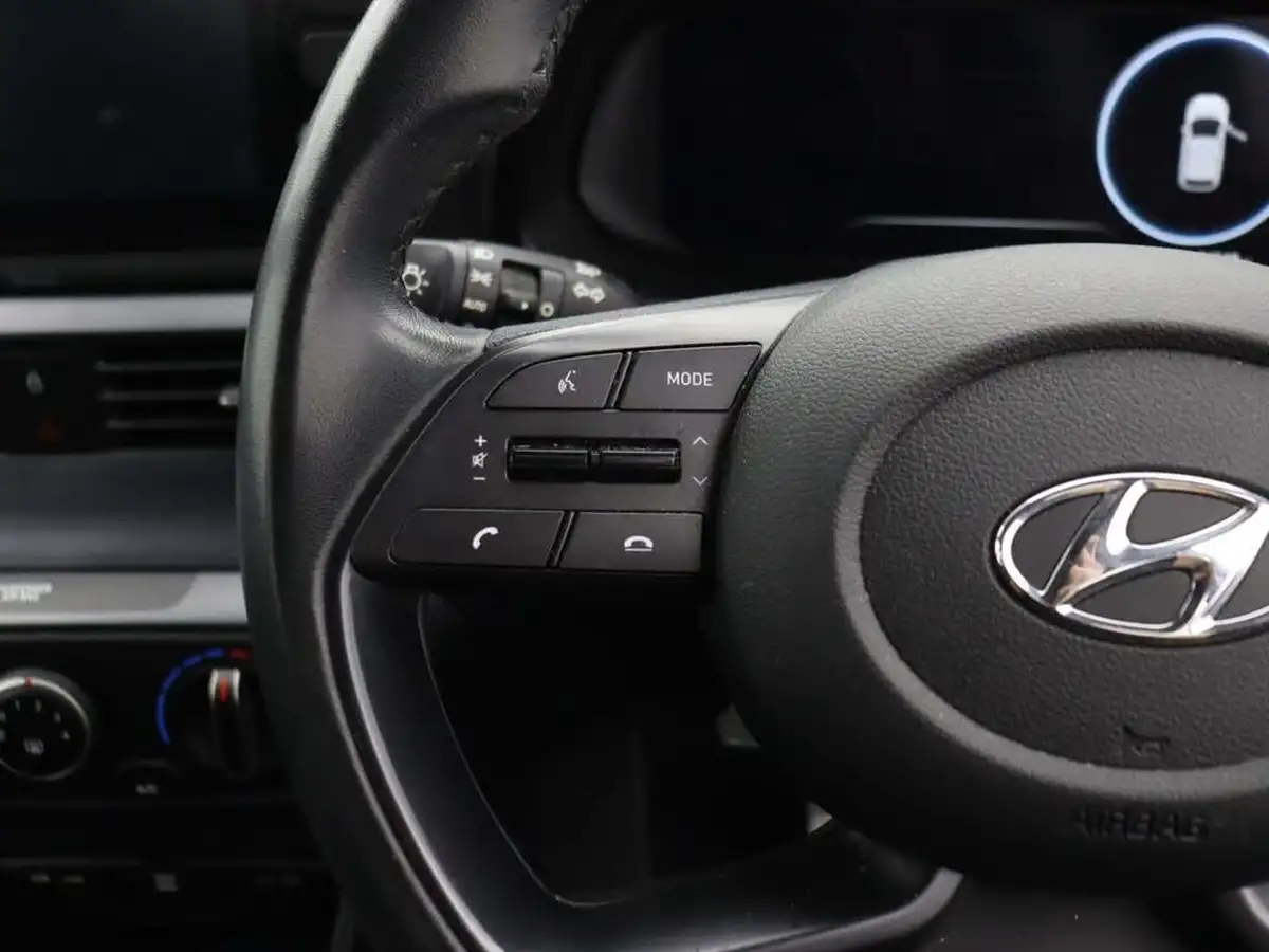 2022-hyundai-bayon-10-t-gdi-se-connect-dct-big-34