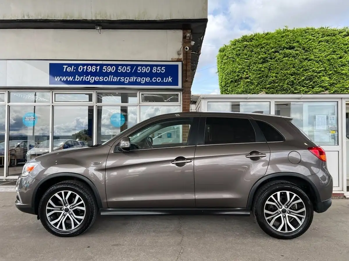 2017-mitsubishi-asx-16d-3-big-2