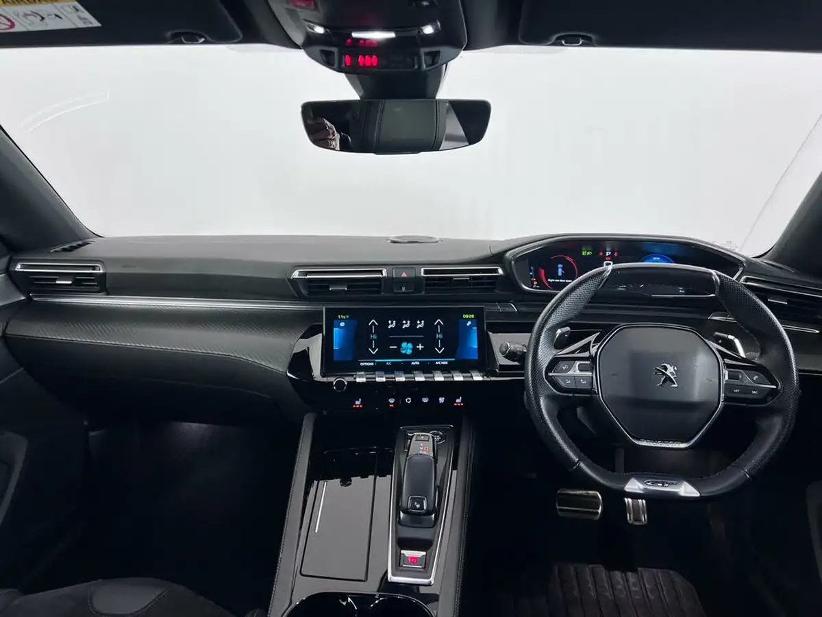 2022-peugeot-508-16-puretech-gt-premium-225bhp-hybrid-e-eat8-big-11