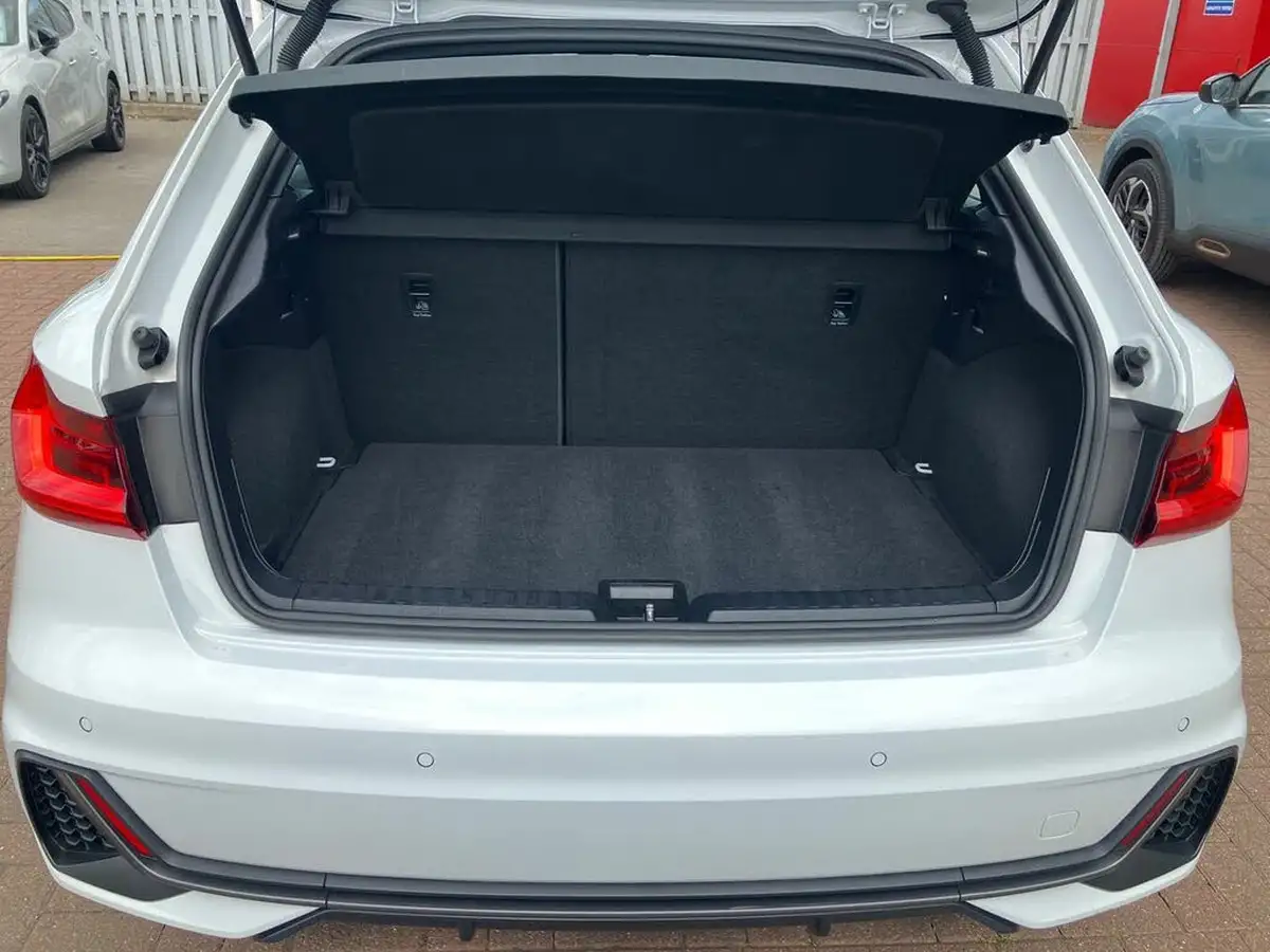 2021-audi-a1-10-30-tfsi-s-line-110ps-tronic-big-44