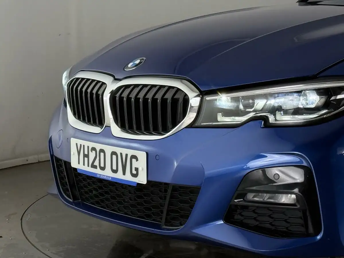 2019-bmw-3-series-20-330e-m-sport-plus-pack-big-42