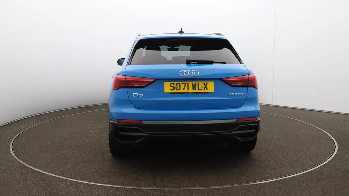 2021-audi-q3-15-35-tfsi-black-edition-codcomfort-sound-pack-station-wagon-big-52
