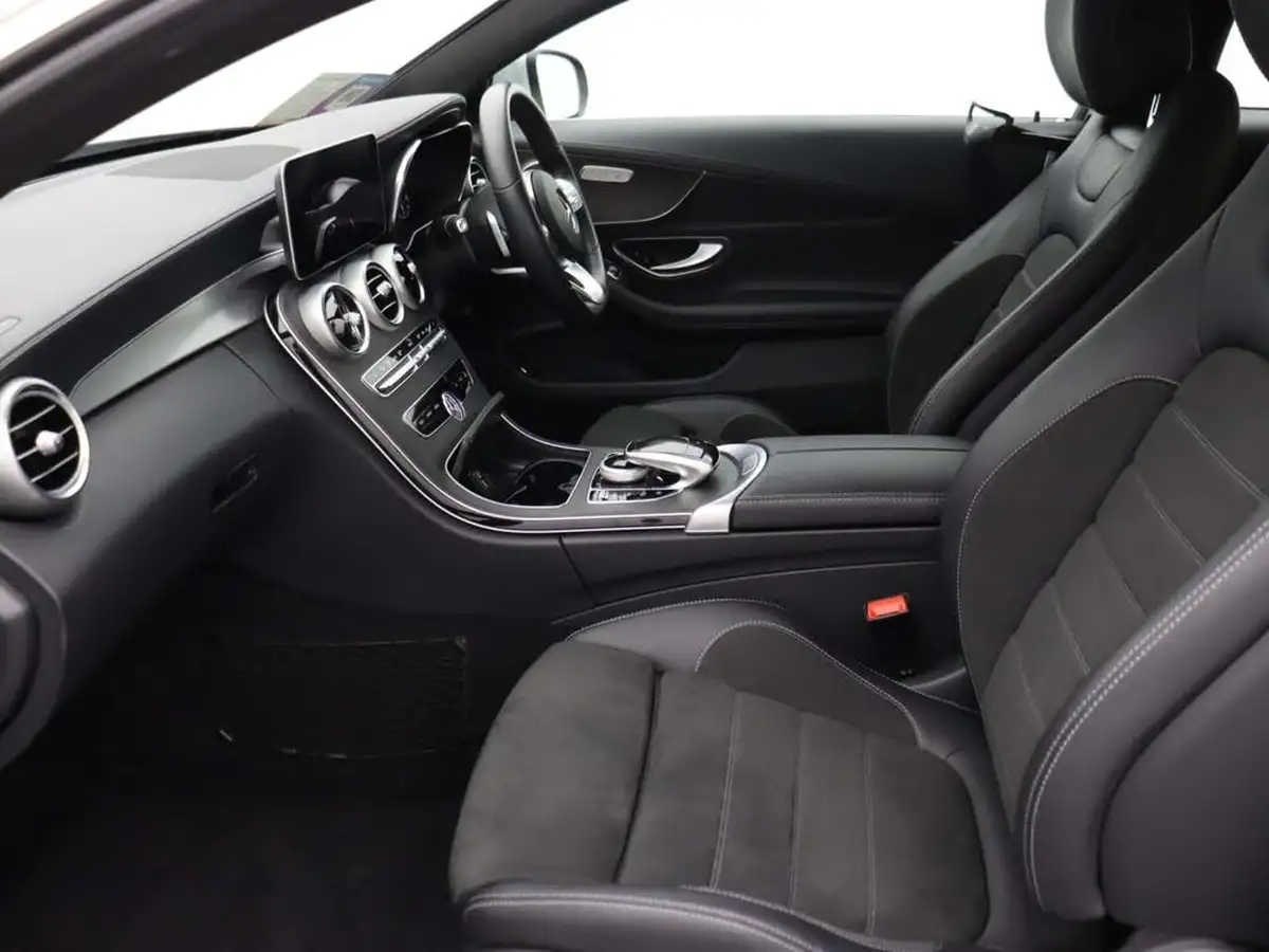 2018-mercedes-benz-c-class-20-c300-amg-line-258ps-premiumss-coupe-2d-big-12