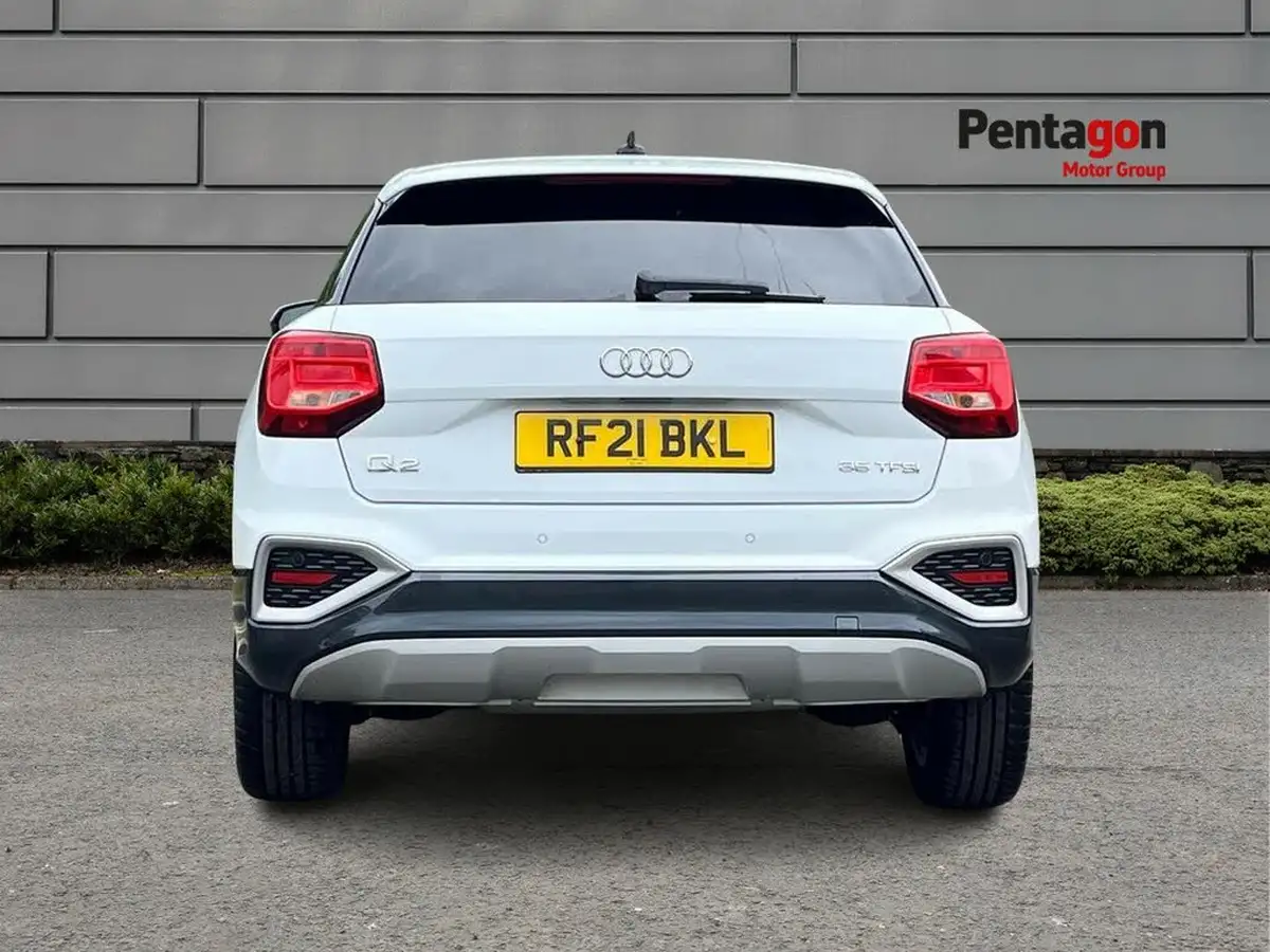 2021-audi-q2-15-35-tfsi-sport-big-13
