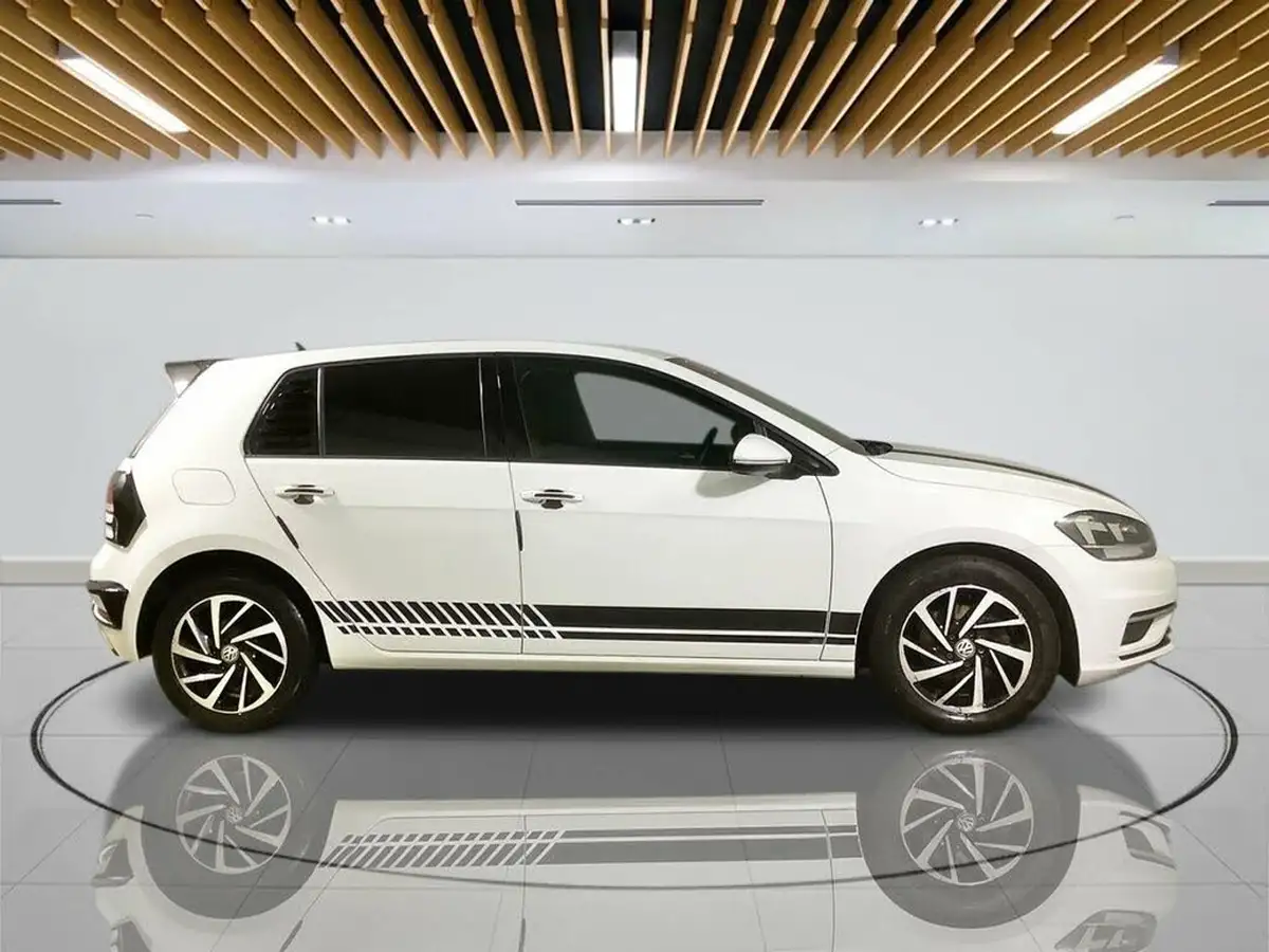 2019-volkswagen-golf-16tdi-match-hatchback-5d-dsg-big-10