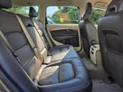2011-volvo-xc70-30-t6-se-small-38