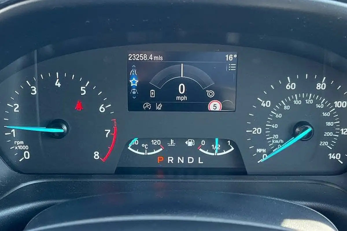 2023-ford-fiesta-10t-active-125ps-hybrid-mhev-powershift-big-12