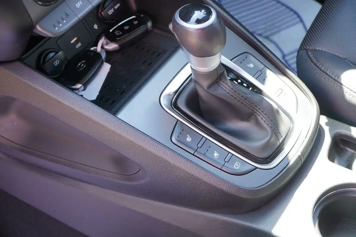 2022-hyundai-kona-16-gdi-ultimate-big-18