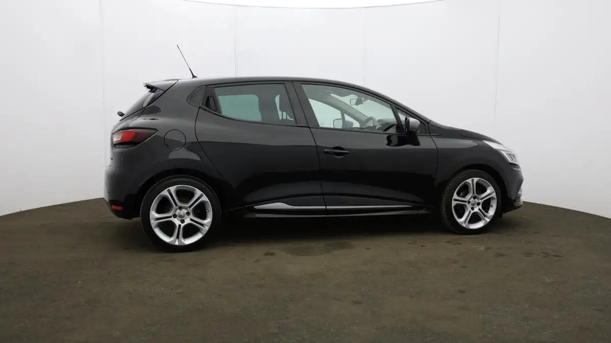 2018-renault-clio-09-tce-gt-line-big-53