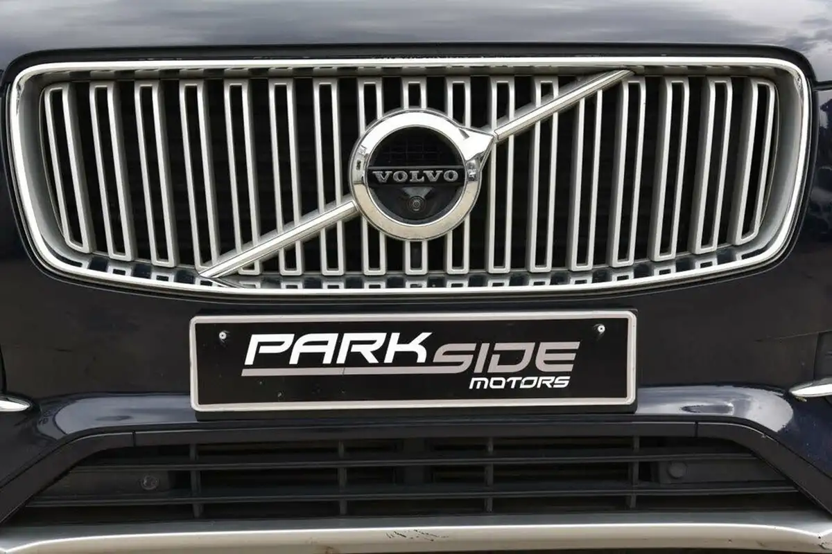 2016-volvo-xc90-20td-d5-inscription-big-11