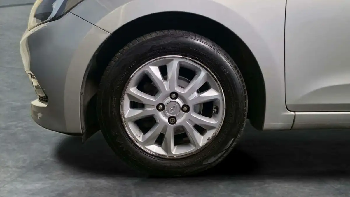 2017-hyundai-i20-12-se-hatchback-5d-big-38