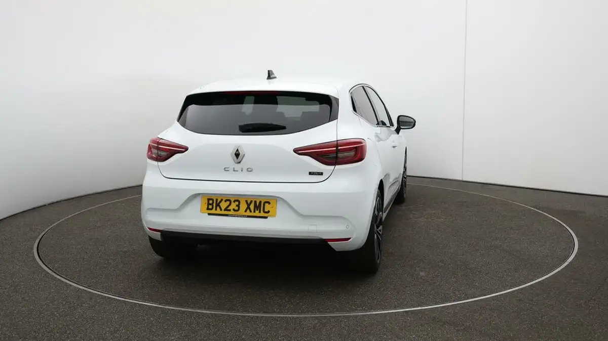 2023-renault-clio-16-techno-big-55