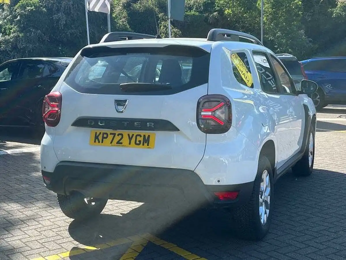 2022-dacia-duster-10-tce-comfort-90hpeu6d-4x2-window-van-big-2