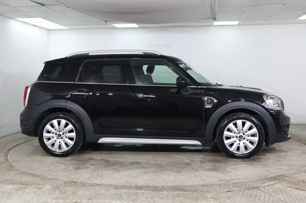 2017-mini-countryman-20-cooper-s-ss-big-6