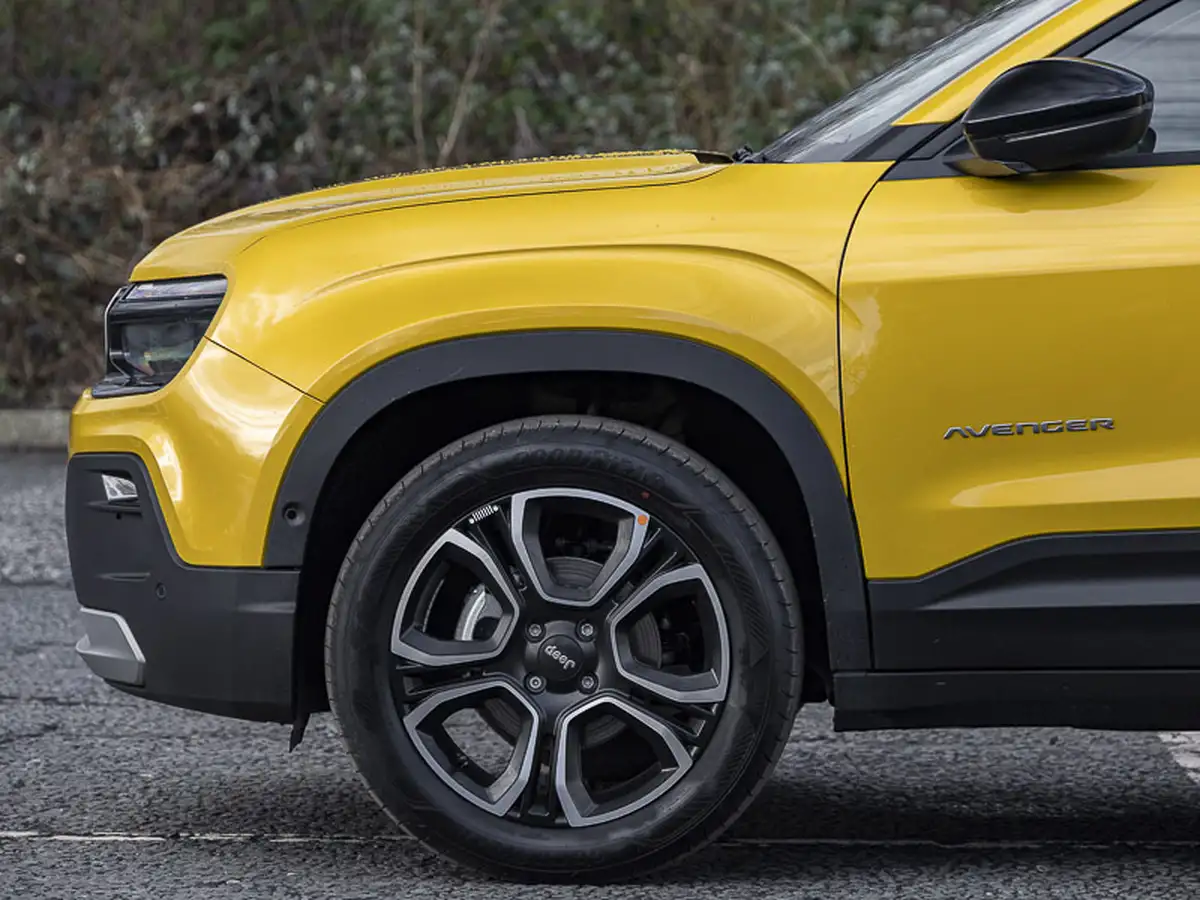 2023-dacia-jogger-10-tce-extreme-se-big-13