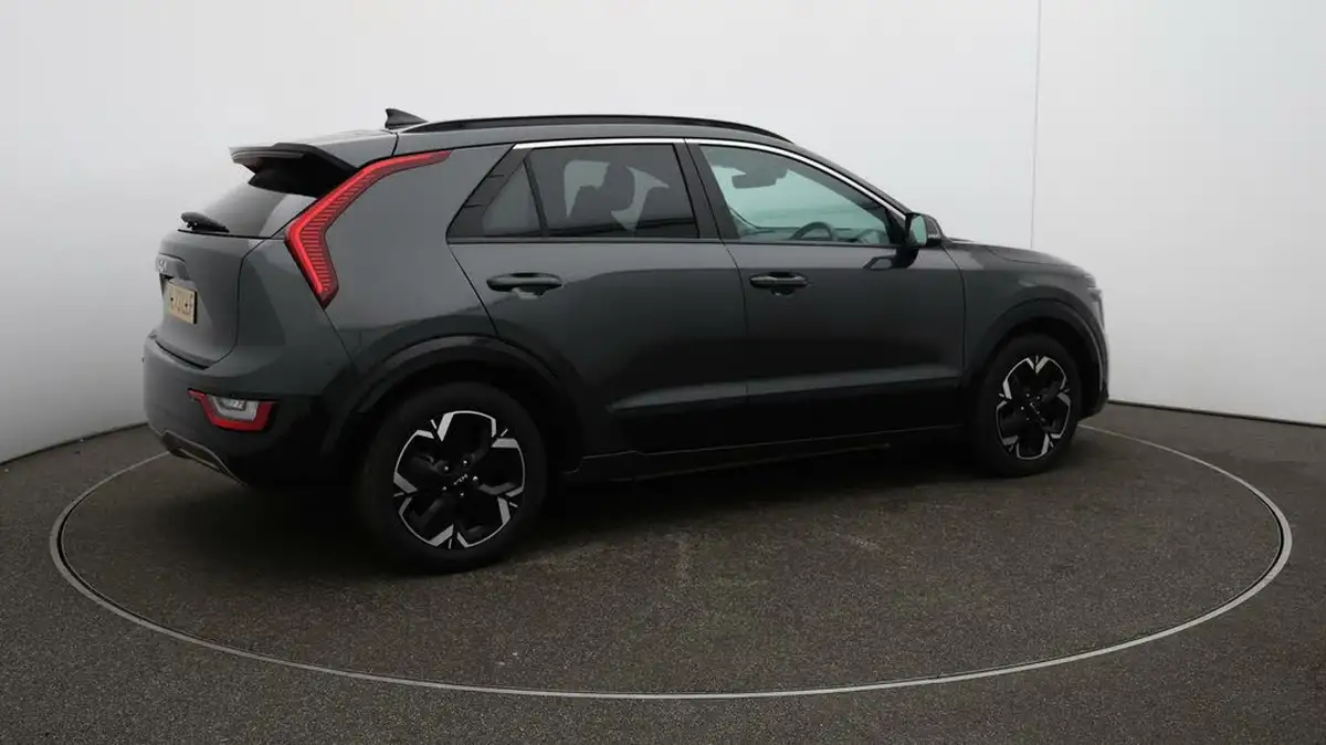 2023-kia-niro-ev-e-3-big-53