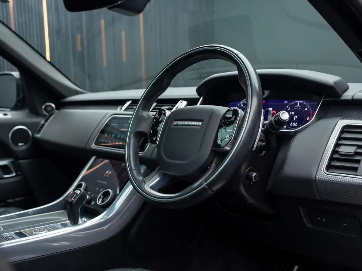 2021-land-rover-range-rover-sport-30-d300-hse-dynamic-big-23