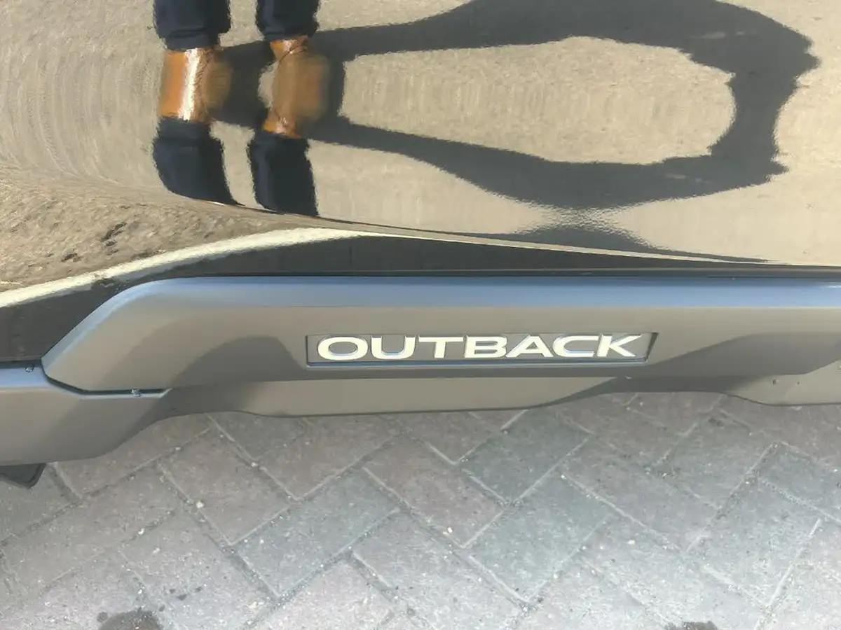 2025-subaru-outback-25i-limited-big-8