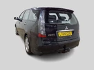 2006-mitsubishi-grandis-24-warrior-auto-small-2