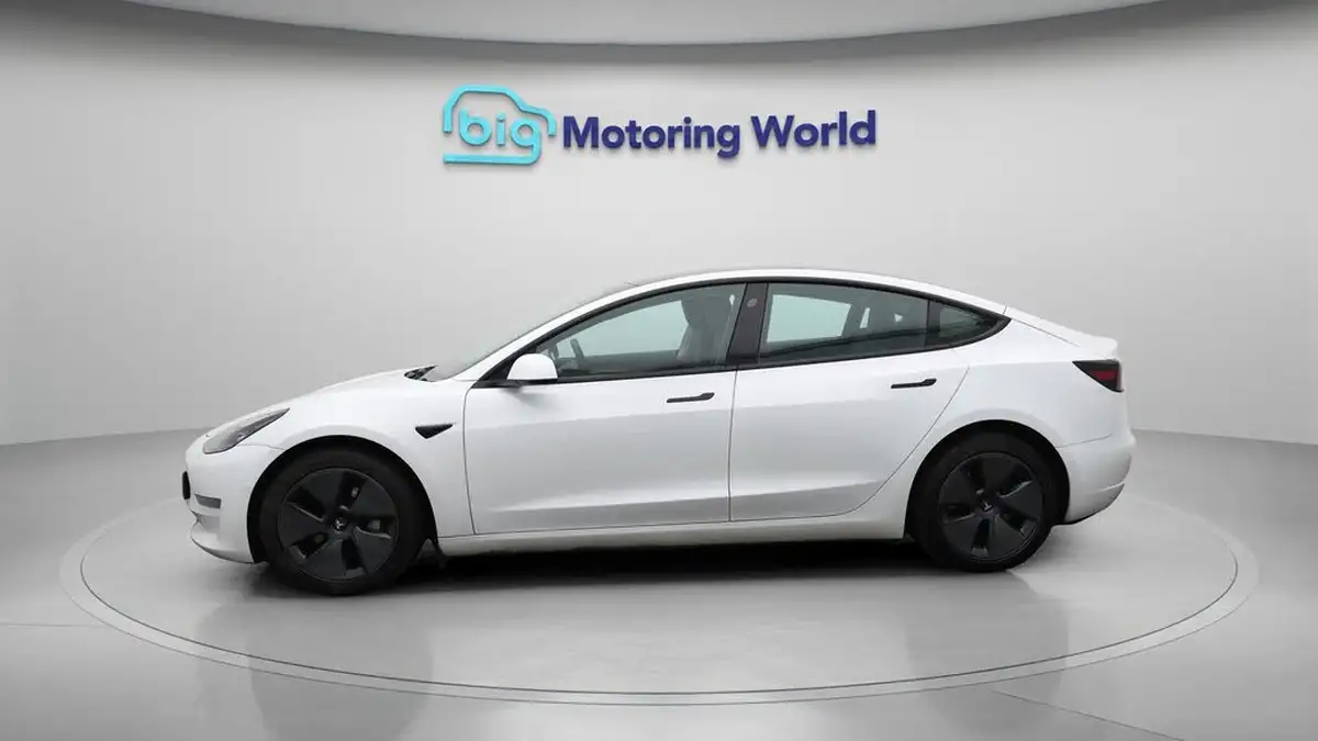 2021-tesla-model-3-e-long-range-4x4-big-4