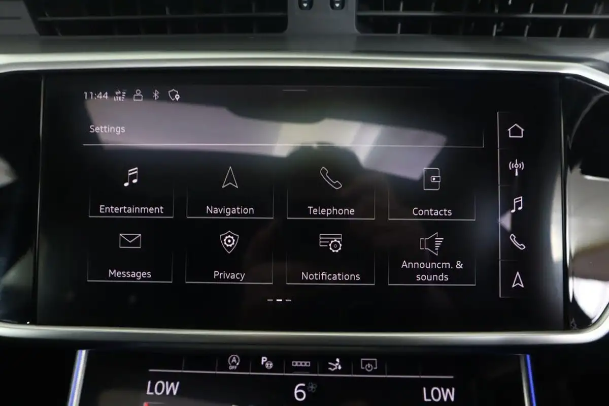 2021-audi-a7-30-55-tfsi-black-edition-big-54