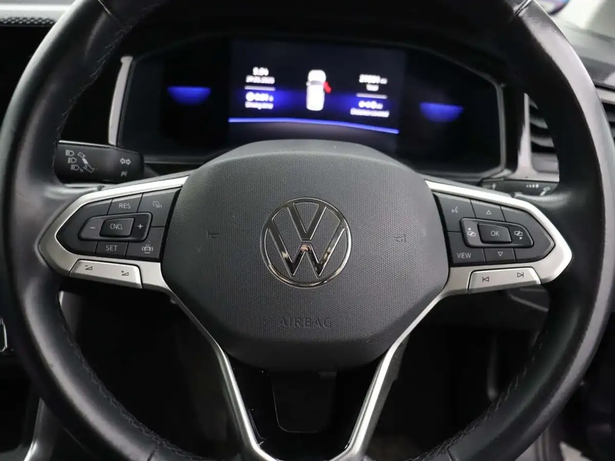 2022-volkswagen-polo-10-life-big-32