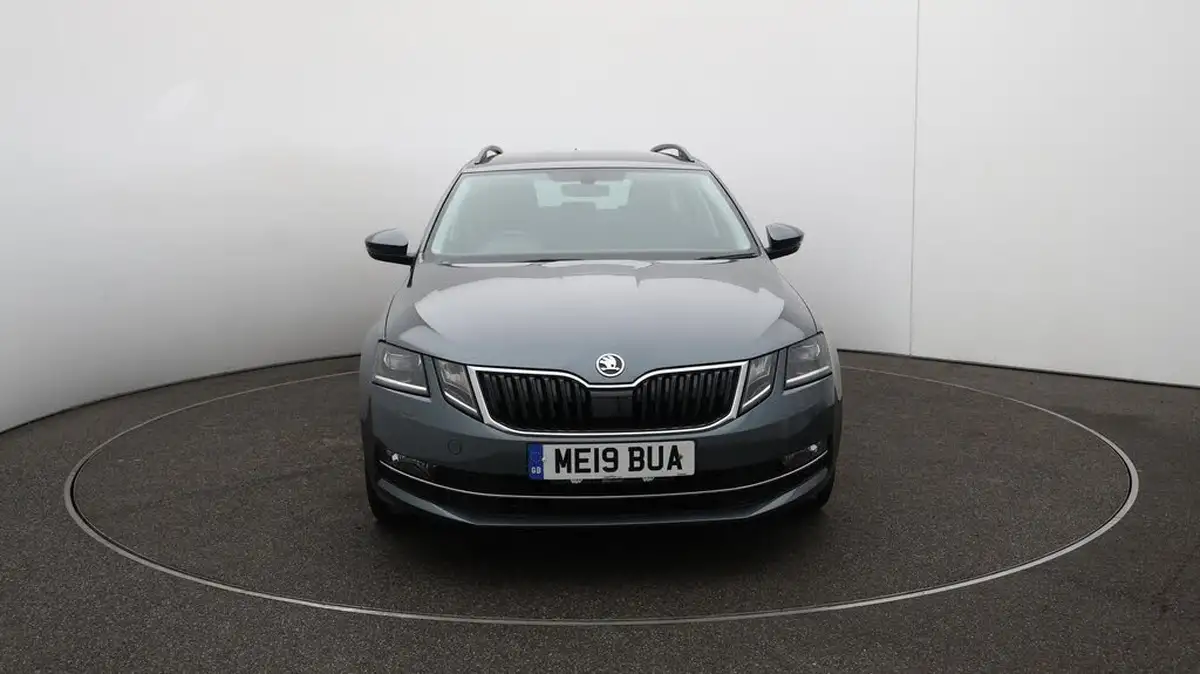 2019-skoda-octavia-20tdi-se-l-estate-dsg-big-33