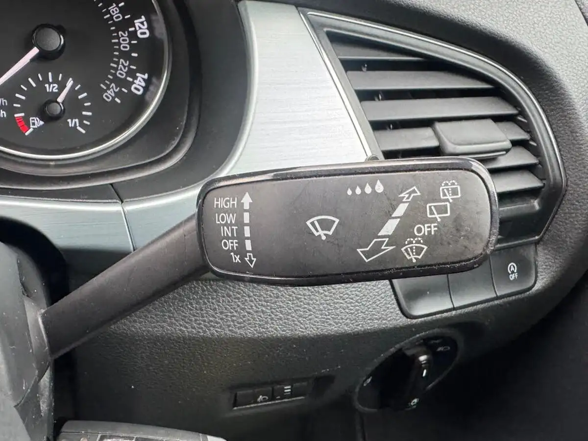 2016-skoda-fabia-12-tsi-se-90ps-hatchback-big-27