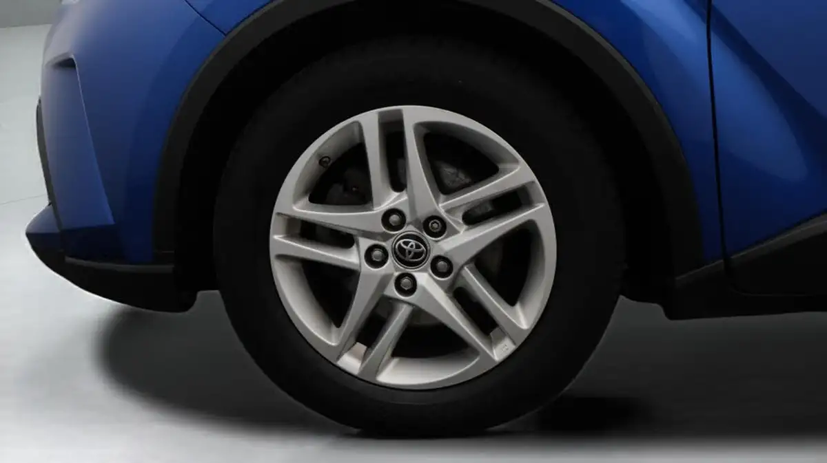 2020-toyota-c-hr-18-vvt-i-icon-big-18