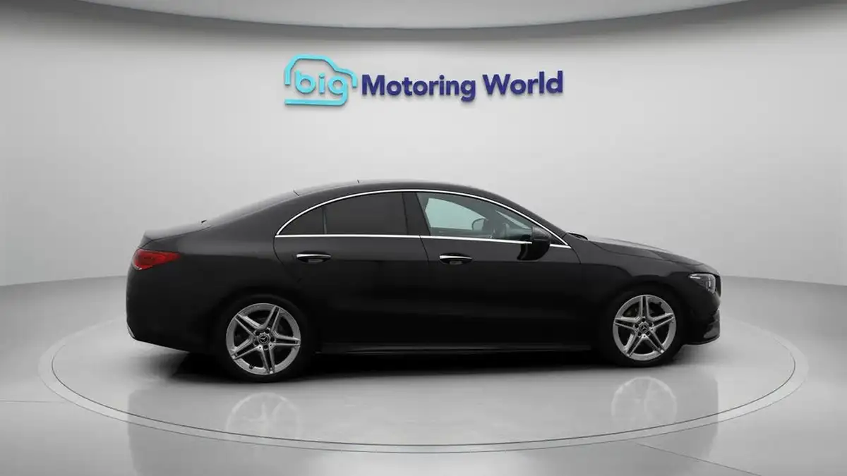 2021-mercedes-benz-cla-13-cla-180-amg-line-premium-plus-coupe-4d-big-8